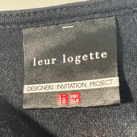 Uniqlo Rose Print Peplum Top size L - Picture 11 of 15